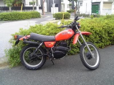 CB250RSの黒エンジンを載せた私のS